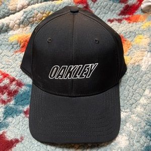 Oakley hat